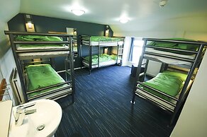 YHA Poppit Sands - Hostel