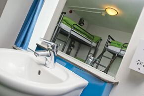 YHA Poppit Sands - Hostel