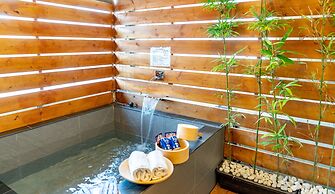 Traveller-Inn Zhongzheng Library