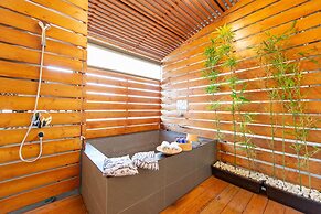 Traveller-Inn Zhongzheng Library