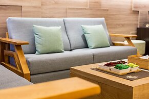 Traveller-Inn Zhongzheng Library