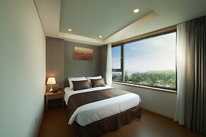 Benikea Jungmun Hotel