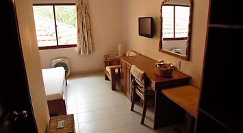 Vien Ngoc Xanh 1 Hotel