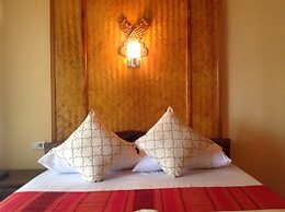 Ruan Mai Naiyang Beach Resort