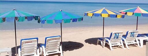 Ruan Mai Naiyang Beach Resort