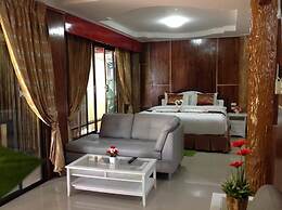 Ruan Mai Naiyang Beach Resort