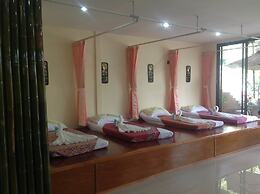 Ruan Mai Naiyang Beach Resort