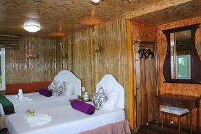 Ruan Mai Naiyang Beach Resort