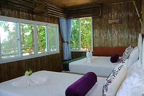 Ruan Mai Naiyang Beach Resort