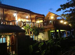 Ruan Mai Naiyang Beach Resort