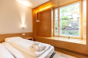 Hyve Hotel Basel - Hostel