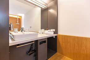 Hyve Hotel Basel - Hostel
