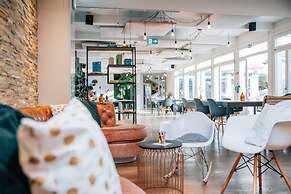 Hyve Hotel Basel - Hostel