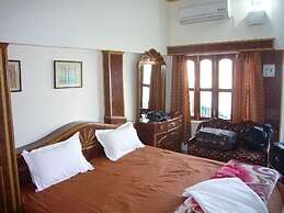Kedareswar Bed and Breakfast