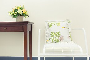 The 9th House - Hostel