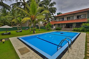 Sea Rock Villa