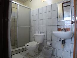 Hotel La Guaria Inn & Suites