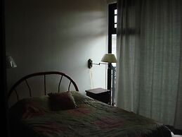 Hotel La Guaria Inn & Suites