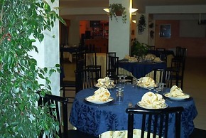 Hotel Company