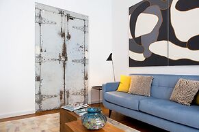 The 8 Downtown Suites