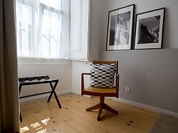 The 8 Downtown Suites