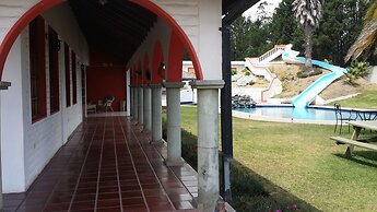 Hosteria San Carlos Tababela