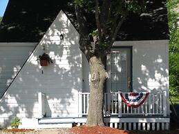 The Landings Inn and Cottages at Old Orchard Beach