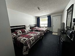 Pickle Lake Hotel