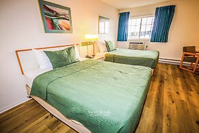 Mountain Host Motor Inn