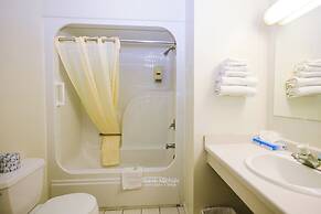 Mountain Host Motor Inn