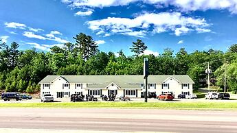 Mountain Host Motor Inn
