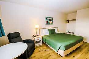 Mountain Host Motor Inn