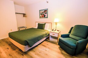 Mountain Host Motor Inn