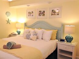 Siesta Palms By the Beach