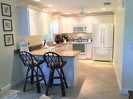 Siesta Palms By the Beach