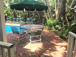 Siesta Palms By the Beach