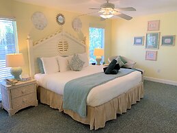 Siesta Palms By the Beach