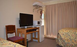 Little River Inn Motel & Guest House