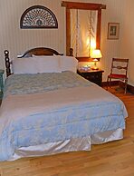 Little River Inn Motel & Guest House
