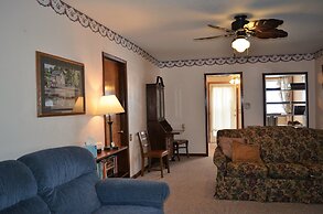 Little River Inn Motel & Guest House