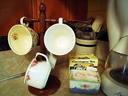 Little River Inn Motel & Guest House