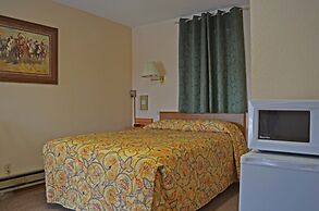 Little River Inn Motel & Guest House