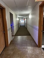 Lincoln Host Motor Inn