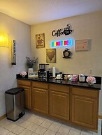 Budget Host Inn & Suites