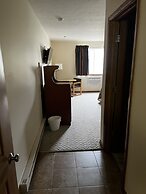 Lincoln Host Motor Inn