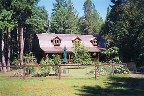 Cedar Song B & B and Cottage