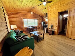 High Creek Lodge & Cabins