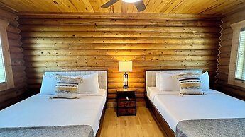 High Creek Lodge & Cabins