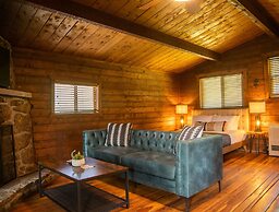 High Creek Lodge & Cabins