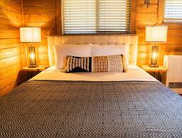 High Creek Lodge & Cabins